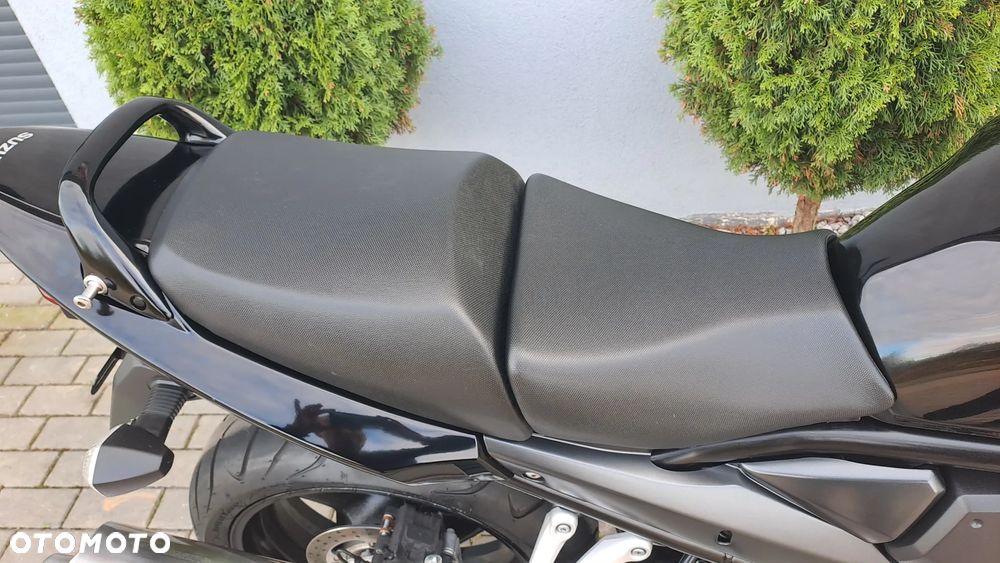 Suzuki Bandit - 22