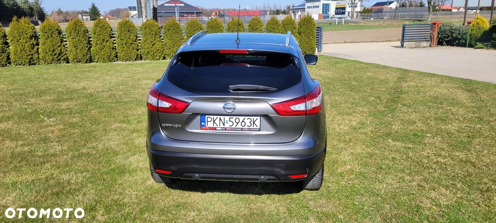 Nissan Qashqai 1.5 dCi N-Connecta EU6 - 4