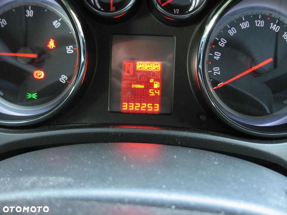Opel Meriva 1.7 CDTI Cosmo - 15