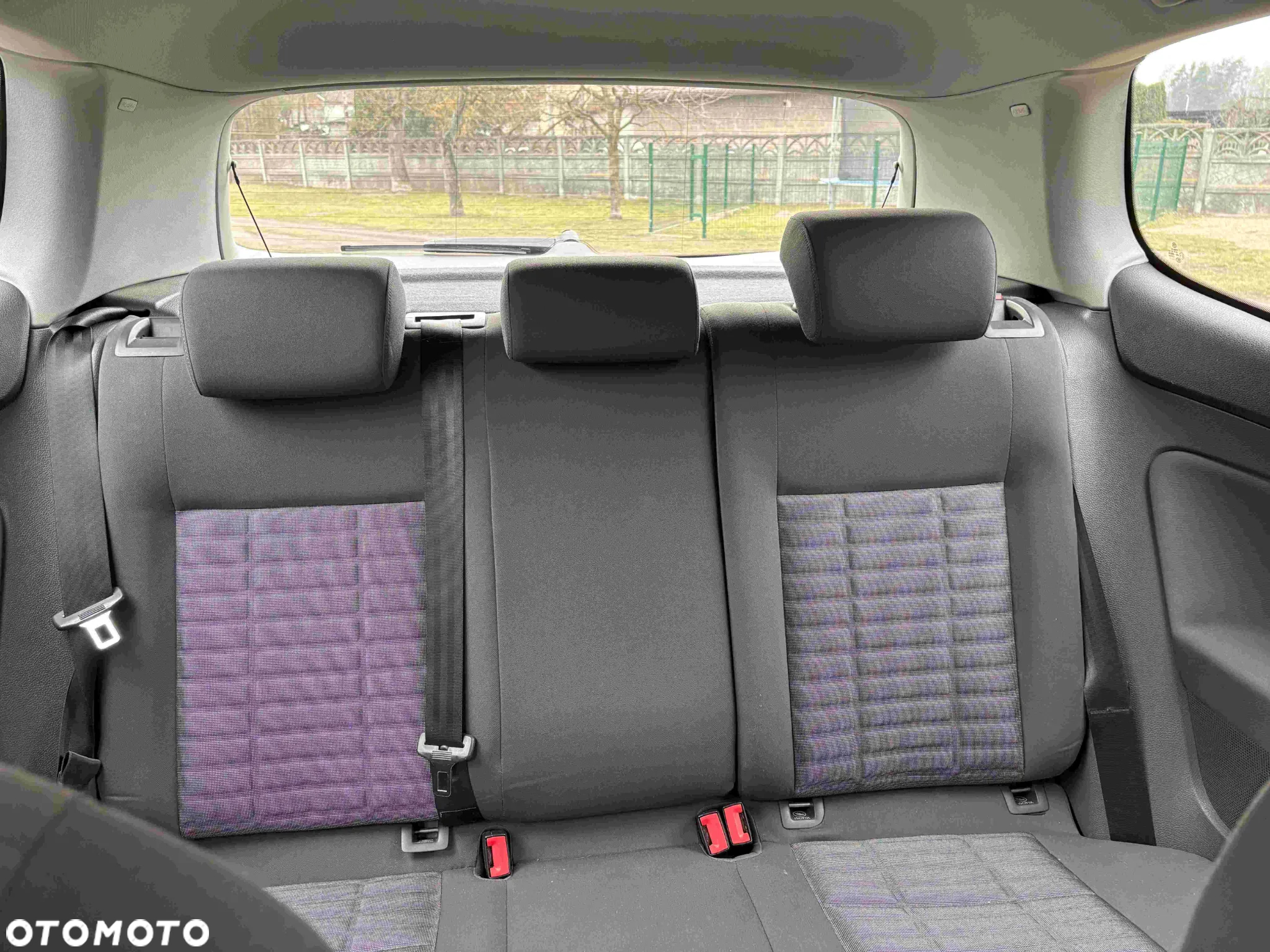Volkswagen Golf V 1.4 Comfortline - 11