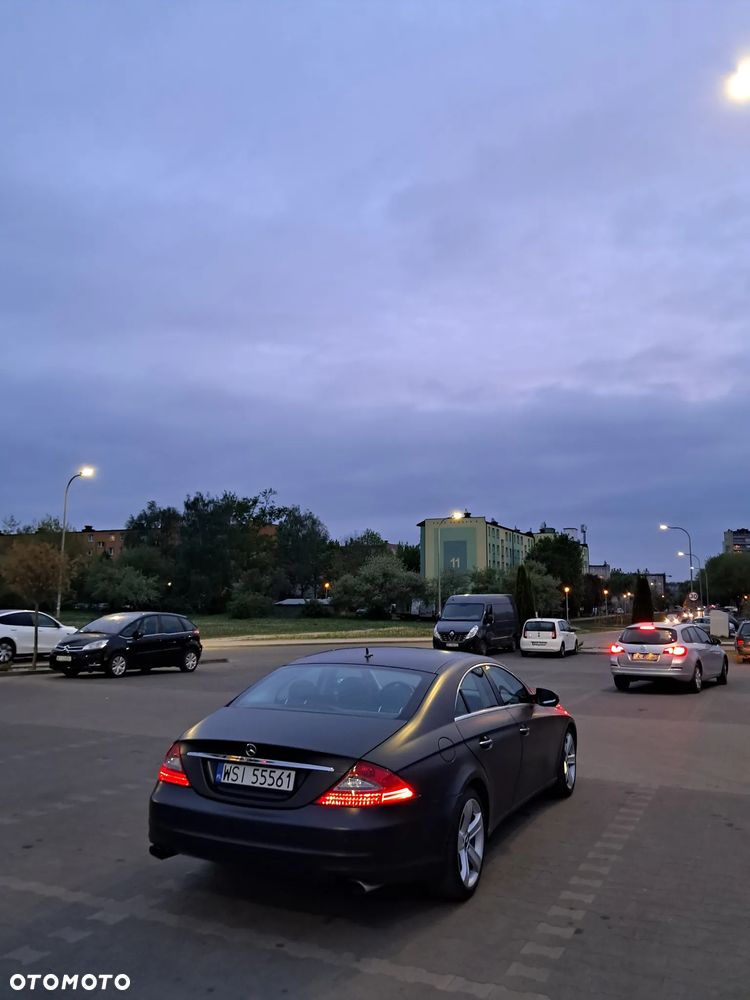 Mercedes-Benz CLS 320 CDI - 23