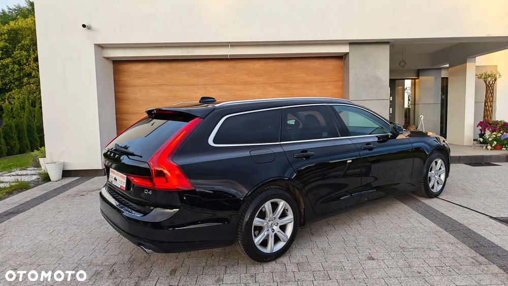 Volvo V90 D4 Geartronic Kinetic - 31