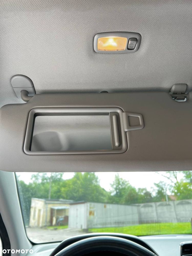 Hyundai i30 1.6 D GO Plus DCT - 17