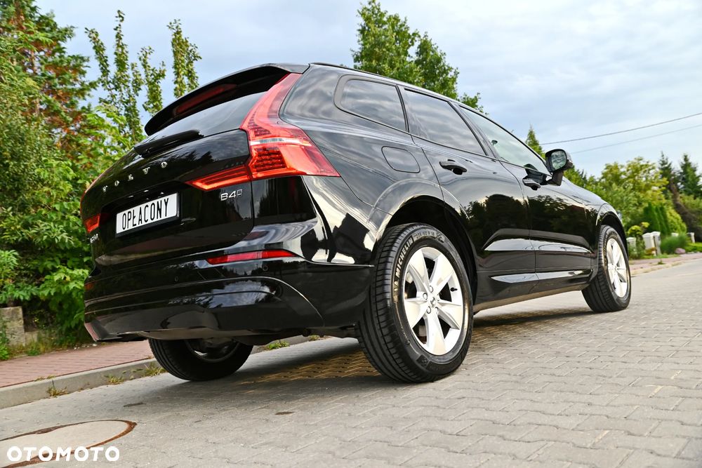 Volvo XC 60 B4 D AWD Geartronic Momentum Pro - 8