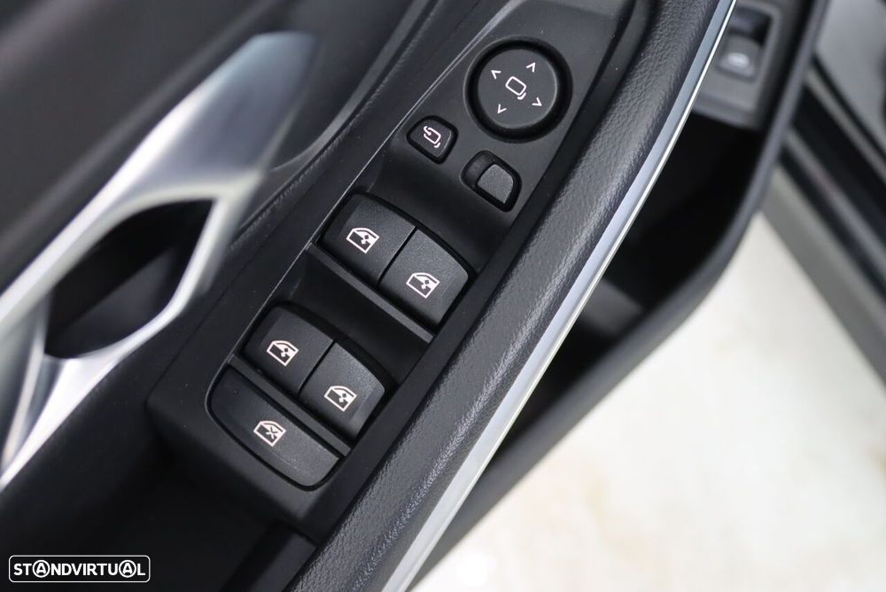 BMW 318 d Line Sport Auto - 16