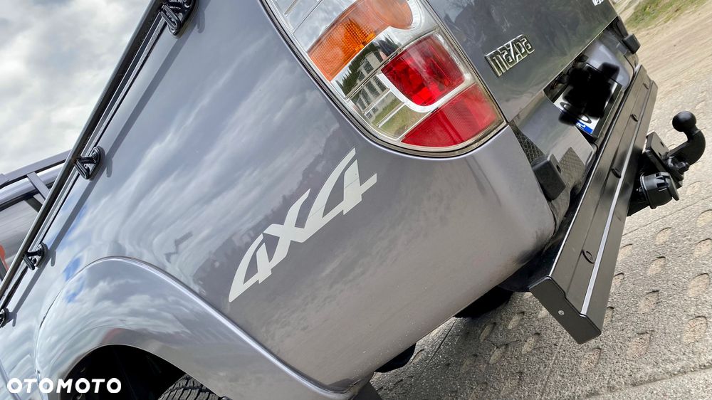 Mazda BT-50 - 12