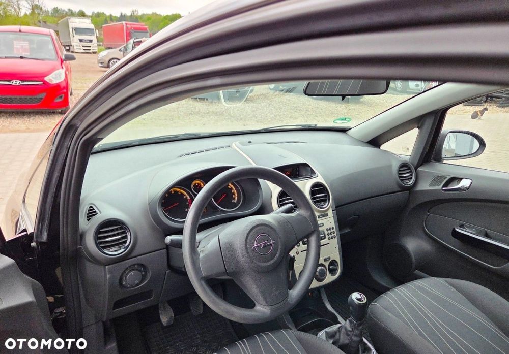 Opel Corsa - 11