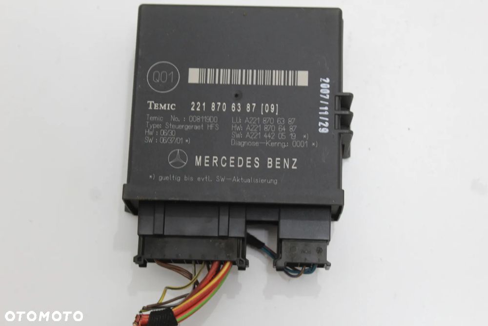 Moduł sterownik automatycznej klapy bagażnika OE Mercedes W221 A2218706387 - 3