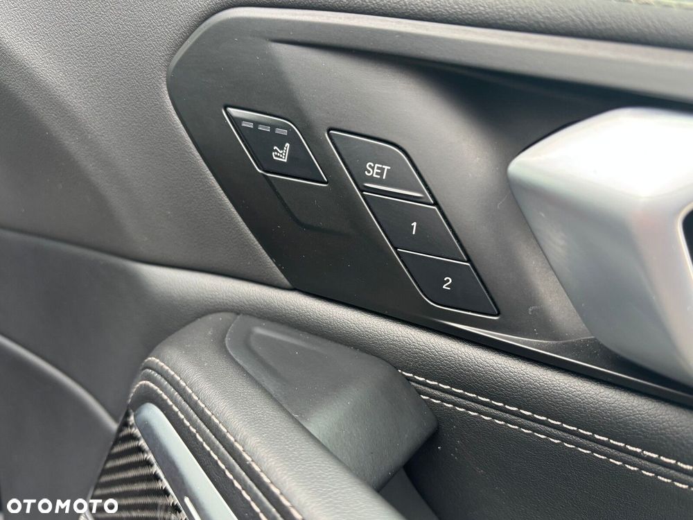 BMW X6 - 18