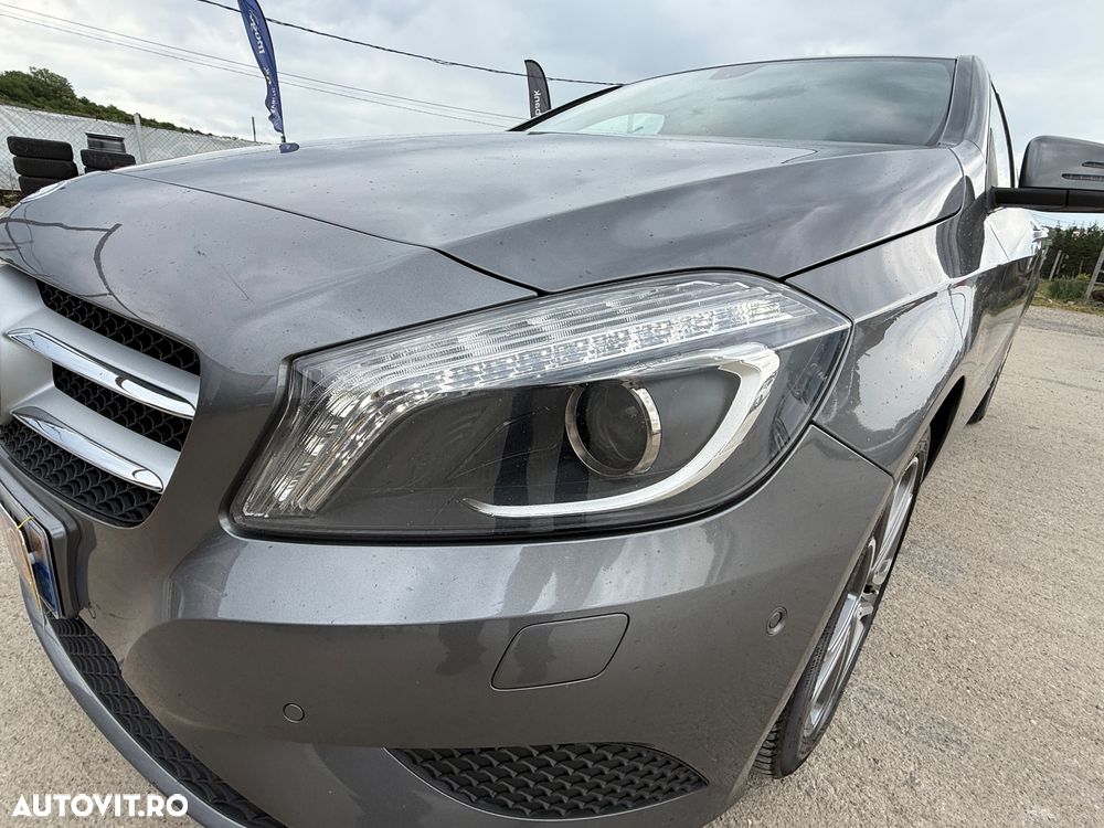 Mercedes-Benz A 200 CDI BlueEfficiency 7G-DCT Style - 16