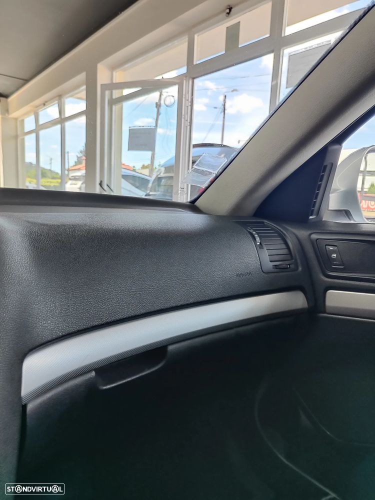 Skoda Octavia Break 2.0 TDI Elegance - 35