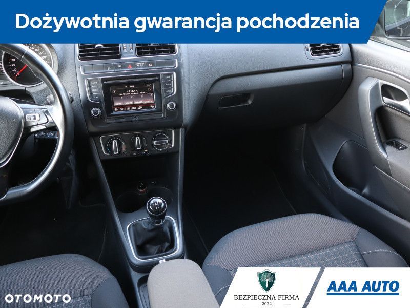 Volkswagen Polo - 9