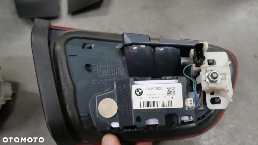 bmw f20 f21 135i 140i lift lampy tył tylne black line 7456502 7456501 - 10