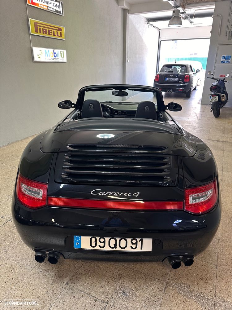 Porsche 911 (997) Carrera 4 Cabriolet PDK - 35
