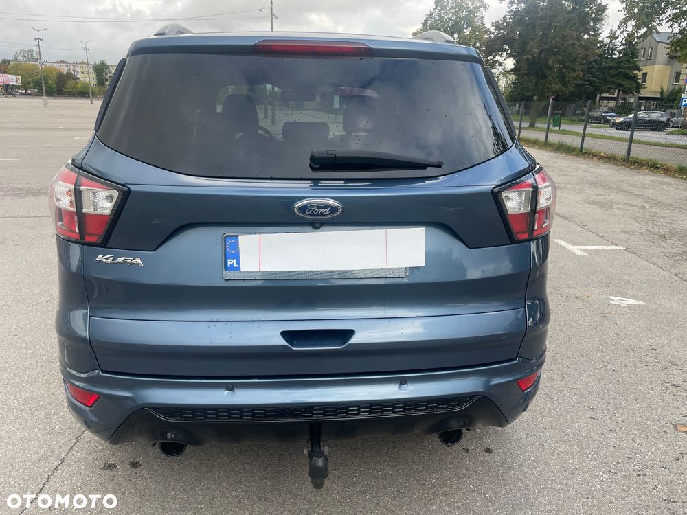 Ford Kuga 2.0 TDCi 2x4 ST-Line - 9