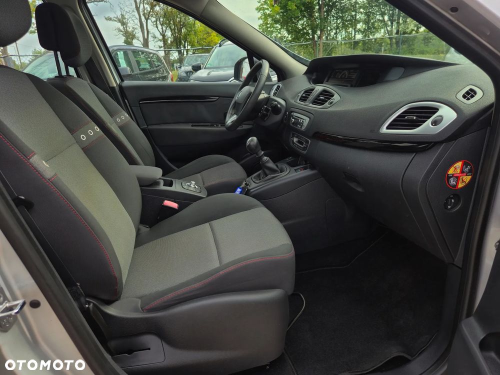Renault Scenic 1.5dCi TomTom Edition - 31