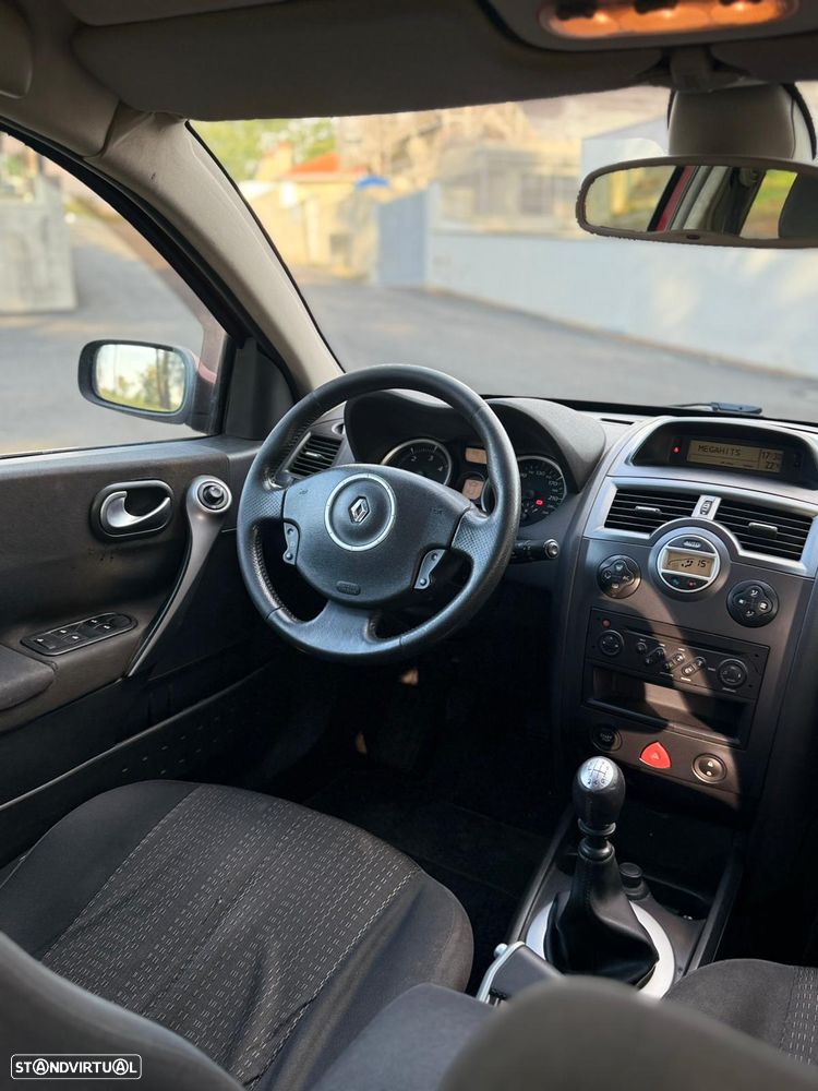 Renault Mégane Break 1.5 dCi SE Exclusive - 11