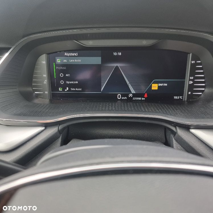 Skoda Octavia 2.0 TDI SCR Style DSG - 13