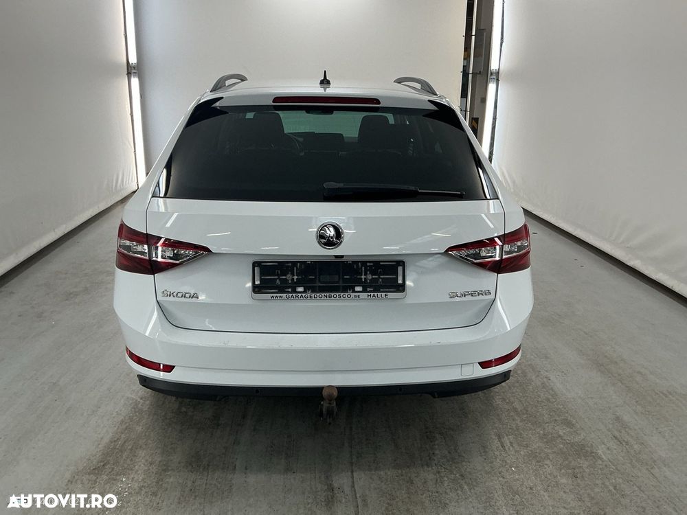 SKODA Superb 2019 — imagine 3