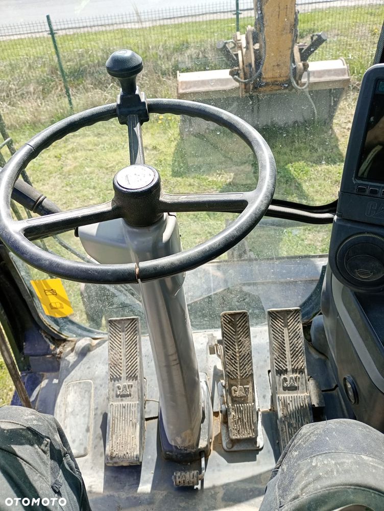 Caterpillar M318D - 7