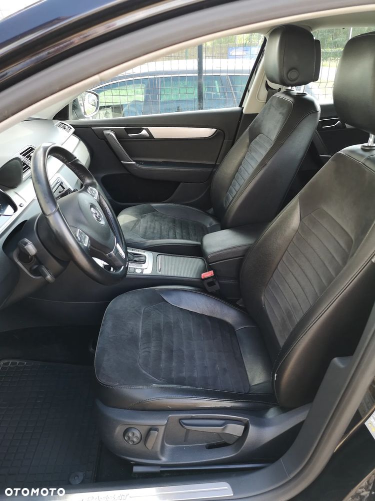 Volkswagen Passat 2.0 TDI Highline DSG - 20
