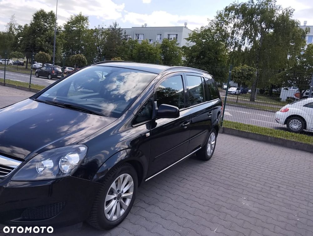 Opel Zafira 1.7 CDTI - 10