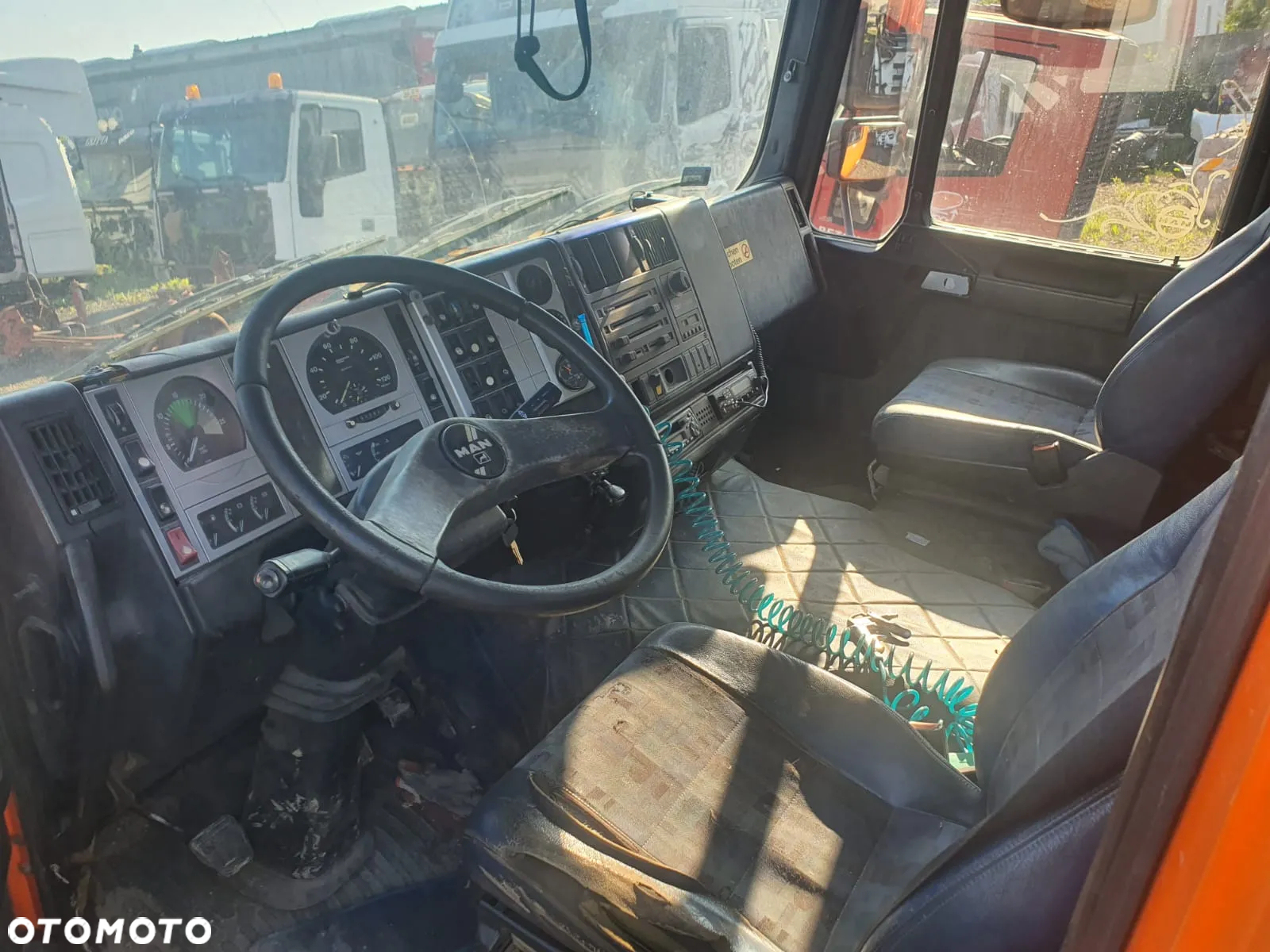 KABINA KABINY MAN F2000  BUDOWLANA - 5