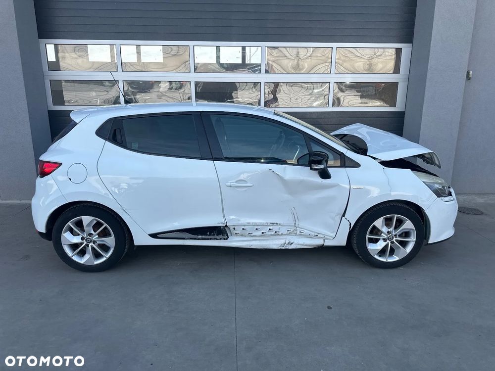 Renault Clio 1.2 16V Limited - 5