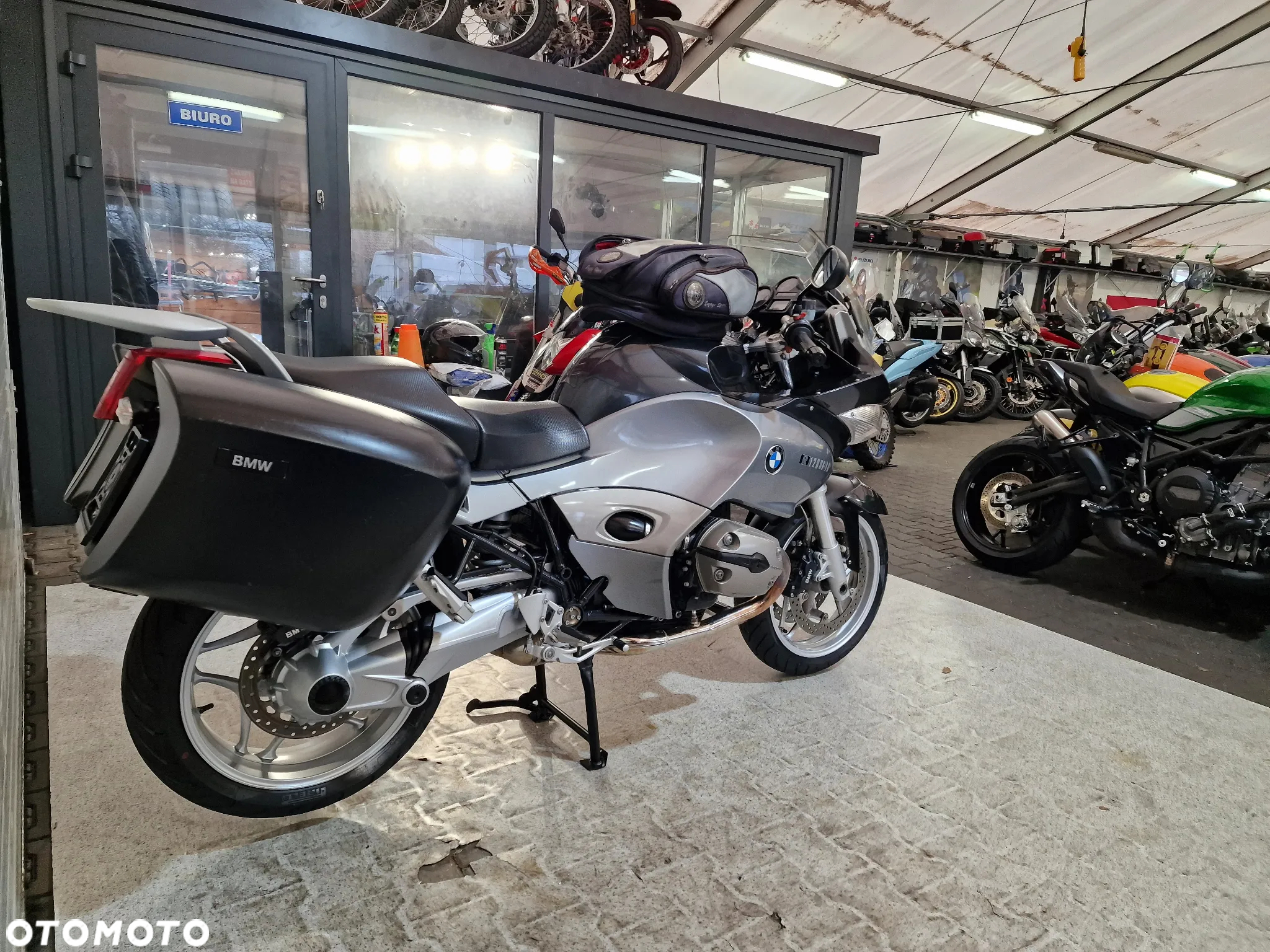 BMW R - 19
