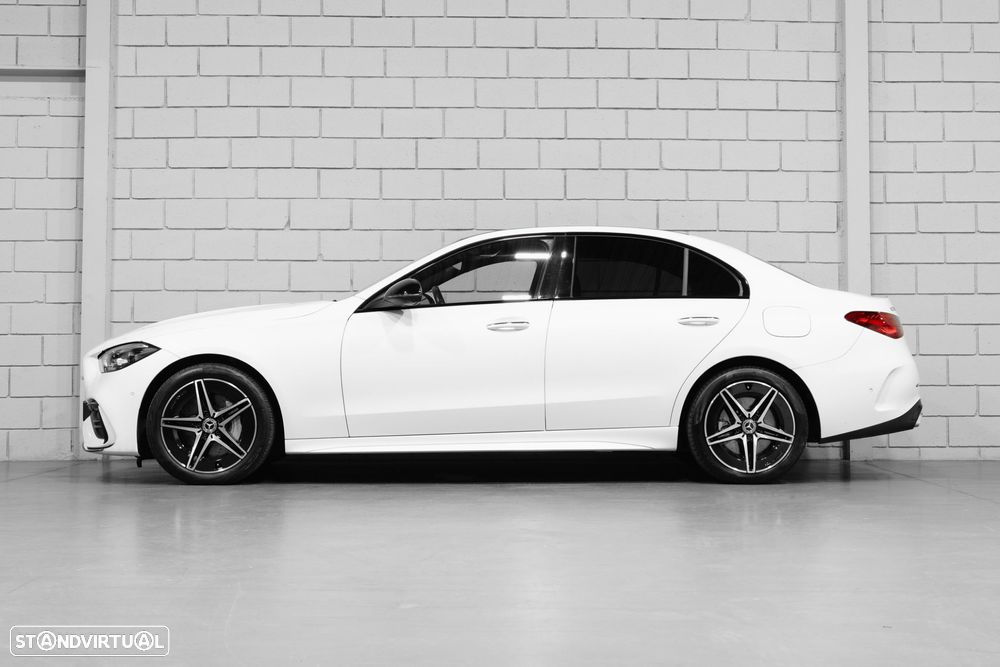Mercedes-Benz C 300 e 9G-TRONIC AMG Line - 3