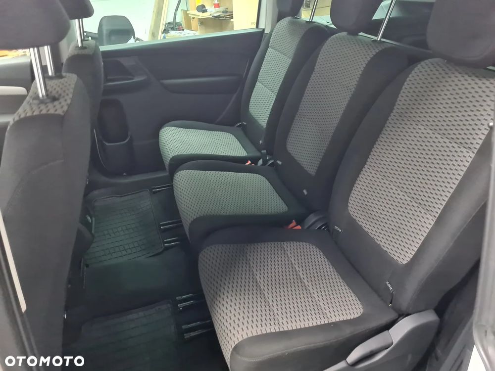 Volkswagen Sharan 2.0 TDI 4MOTION Blue Motion Style - 23