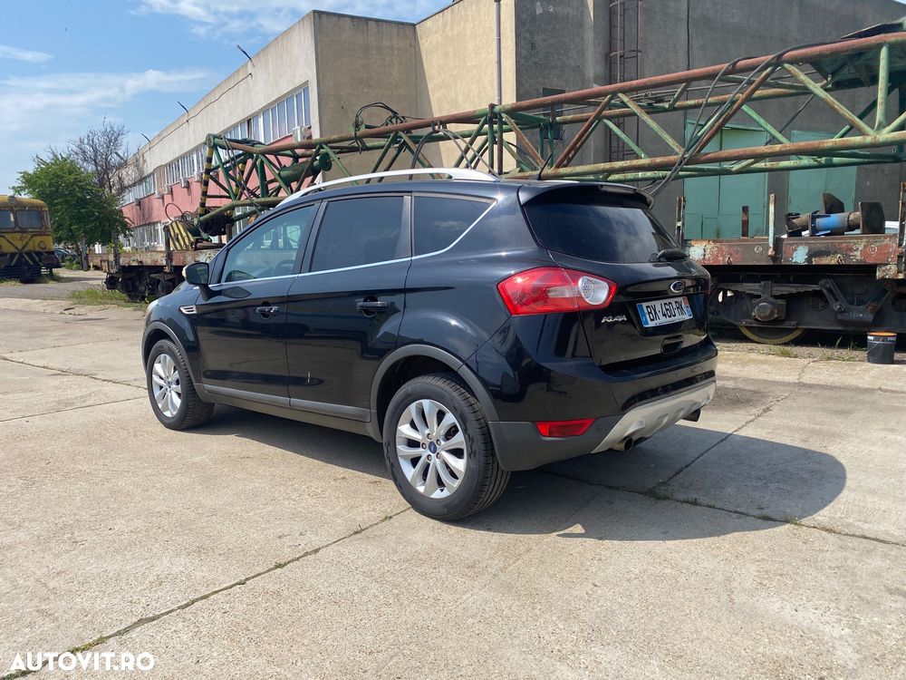 Ford Kuga 2.0 TDCi 4WD Powershift Titanium - 22