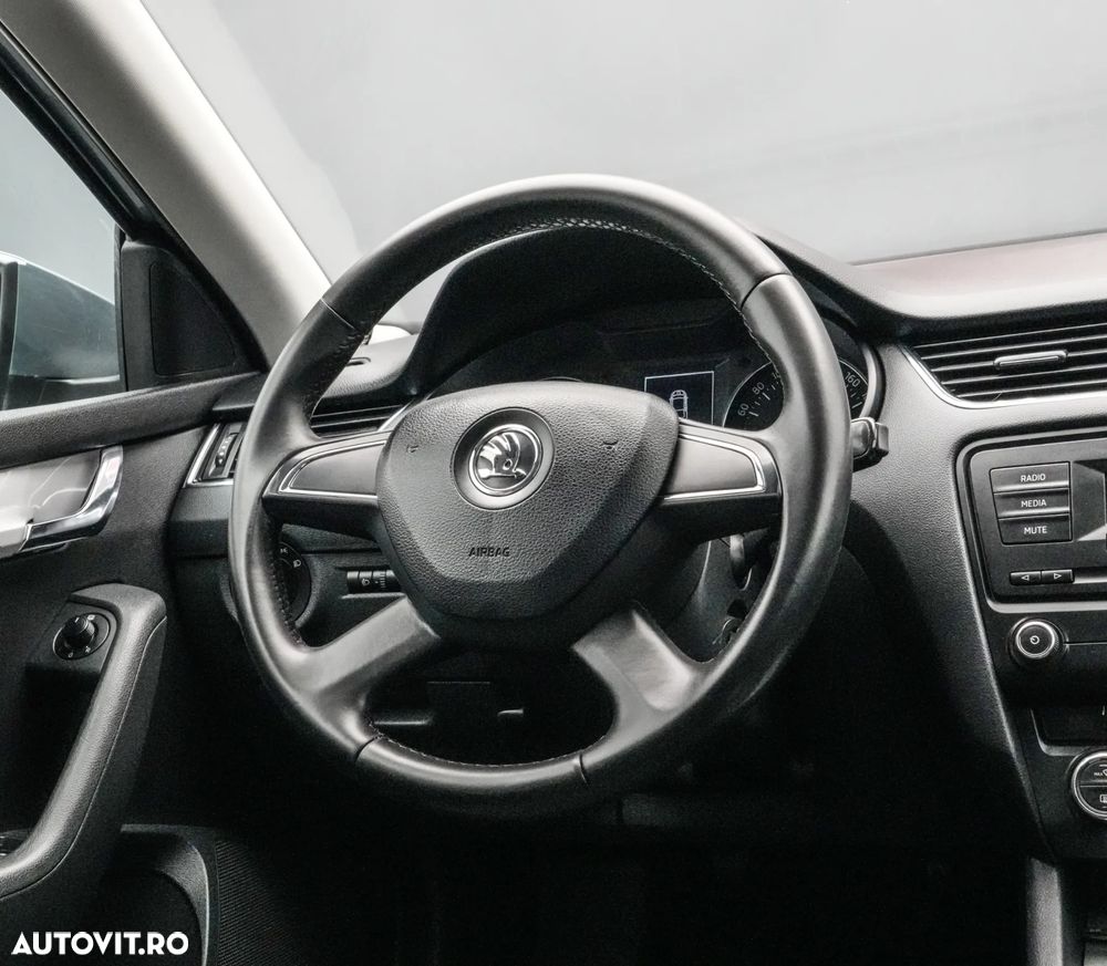 Skoda Octavia 1.6 TDI Business - 17