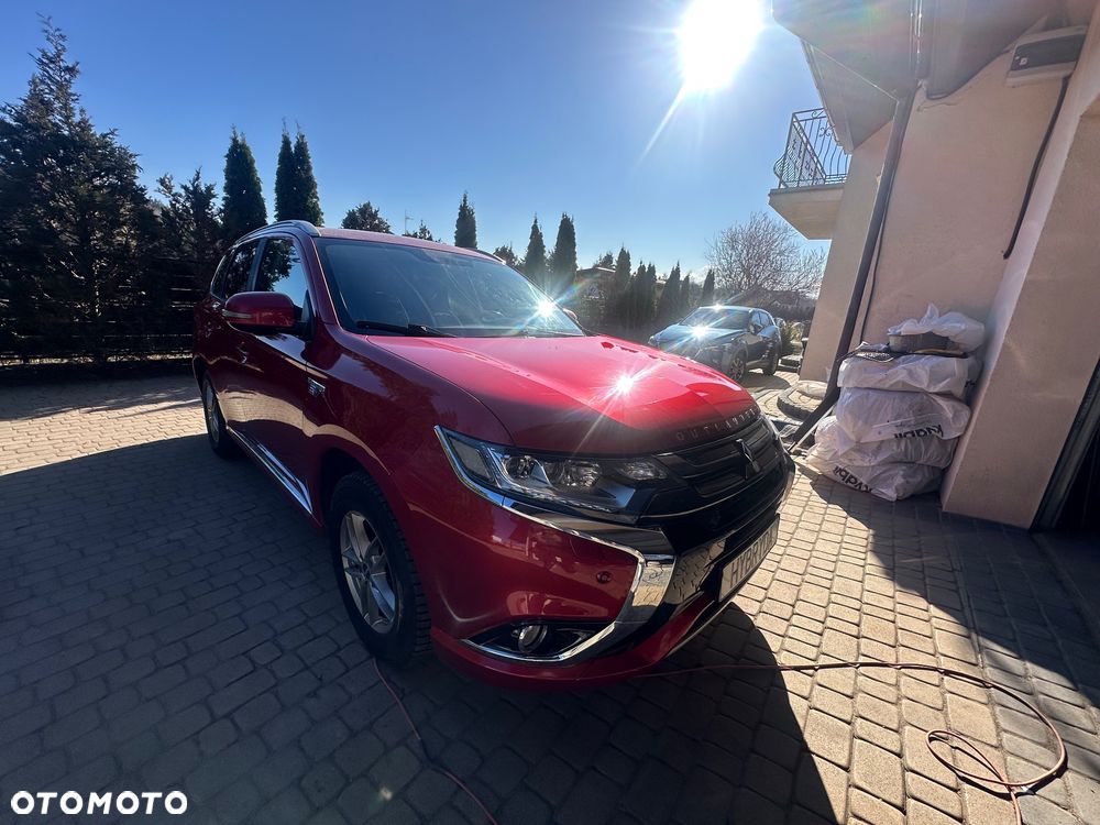 Mitsubishi Outlander 2.0 4WD Top - 3