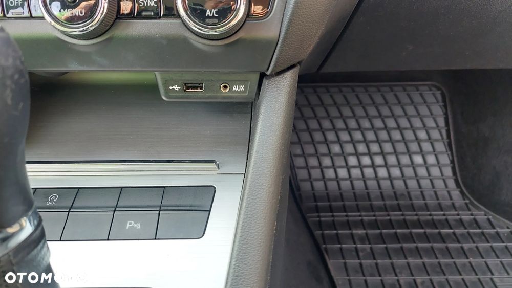 Skoda Octavia 1.6 TDI DSG Drive - 16