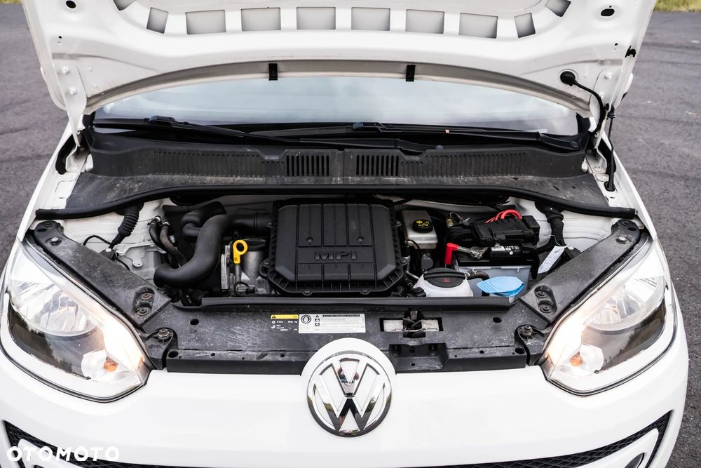Volkswagen up! - 19