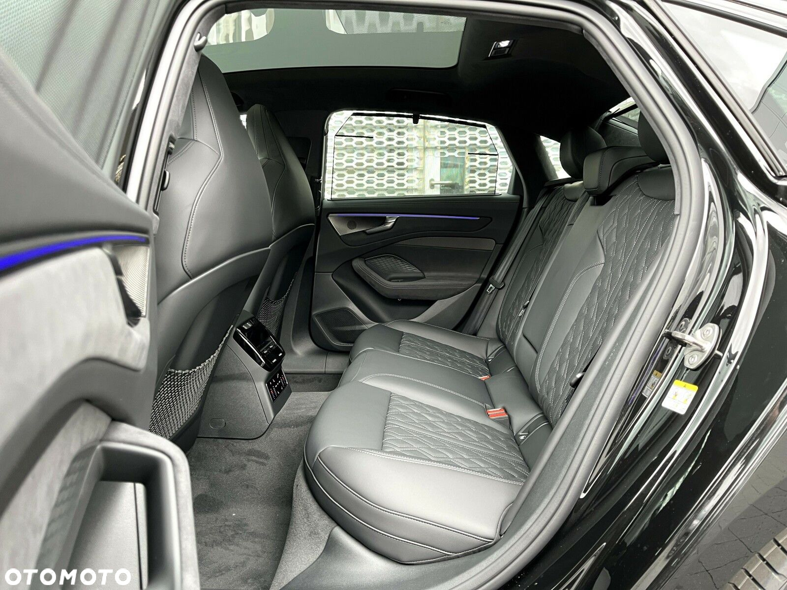Audi A6 - 35