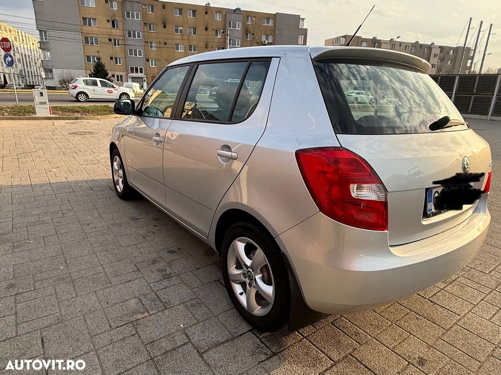 Skoda Fabia 1.2 HTP Ambiente - 5