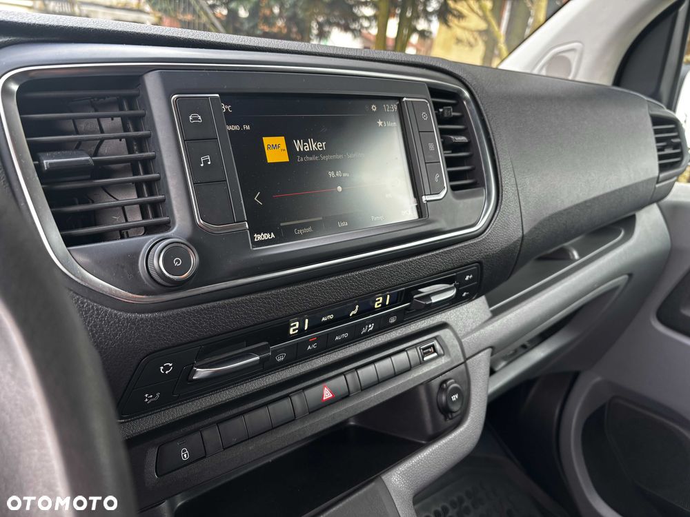 Opel Vivaro - 8