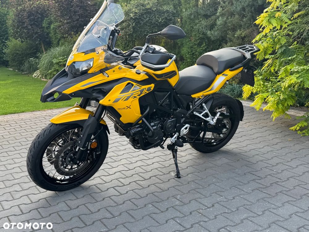 Benelli TRK 502X - 8