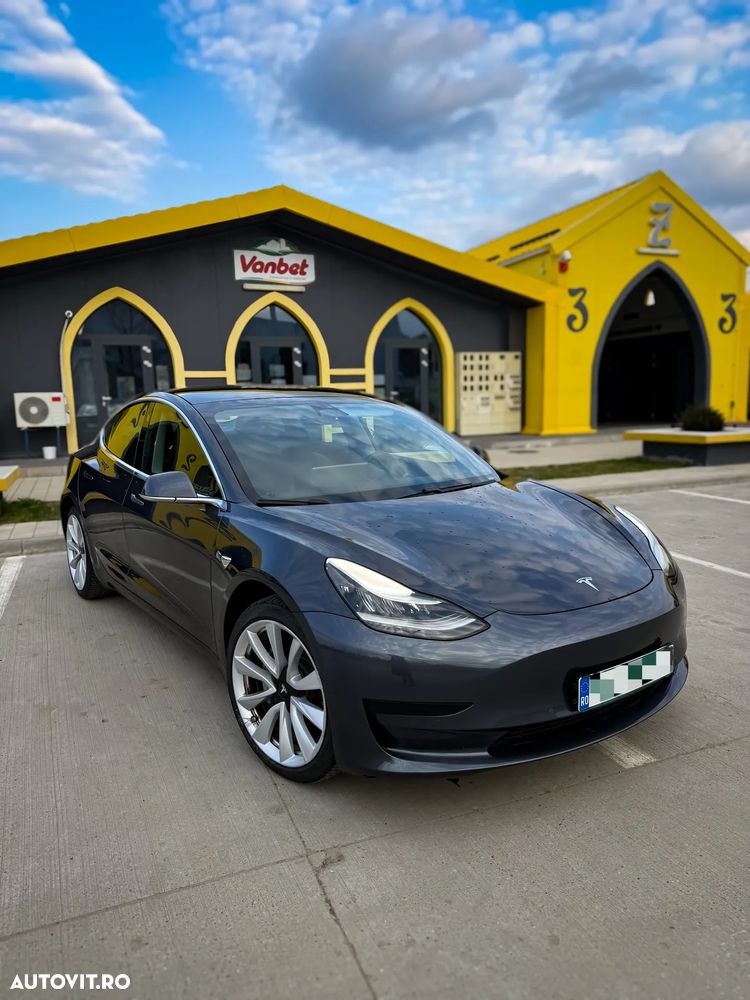 Tesla Model 3 Standard Reichweite Plus Hinterradantrieb - 1