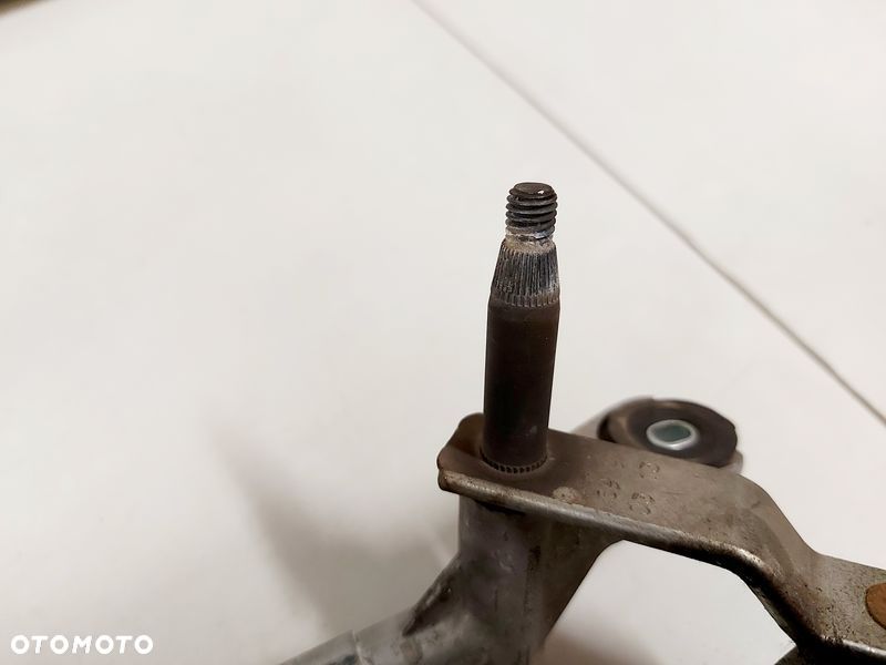 FIAT 500L MECHANIZM SILNICZEK WYCIERACZEK PRZÓD 51883727 W00003584 - 7