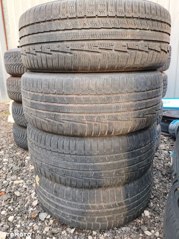 Ford Tourneo Connect Grand - 36