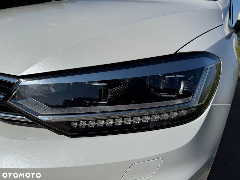 Volkswagen Touran 1.5 TSI EVO Highline DSG - 32