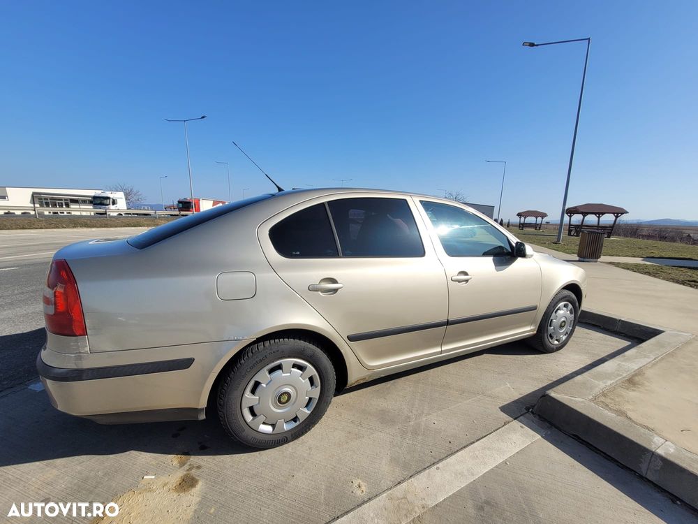 Skoda Octavia 1.6 - 19