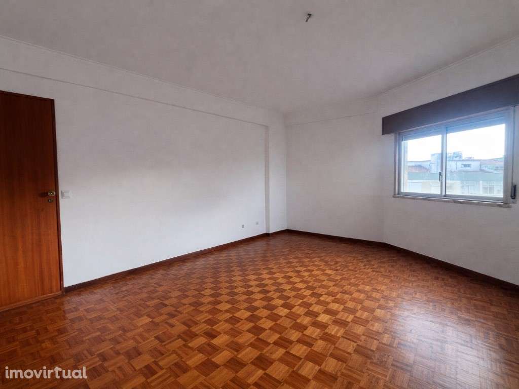 Apartamento T3 com Marquises - Grande imagem: 3/22