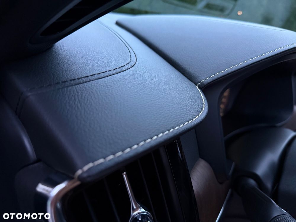 Volvo S90 B5 D AWD Inscription - 13
