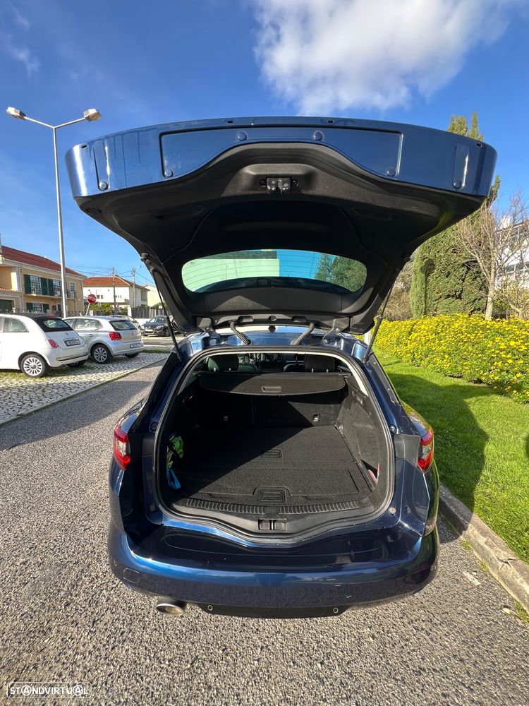 Renault Mégane Sport Tourer 1.5 dCi Bose Edition EDC - 9