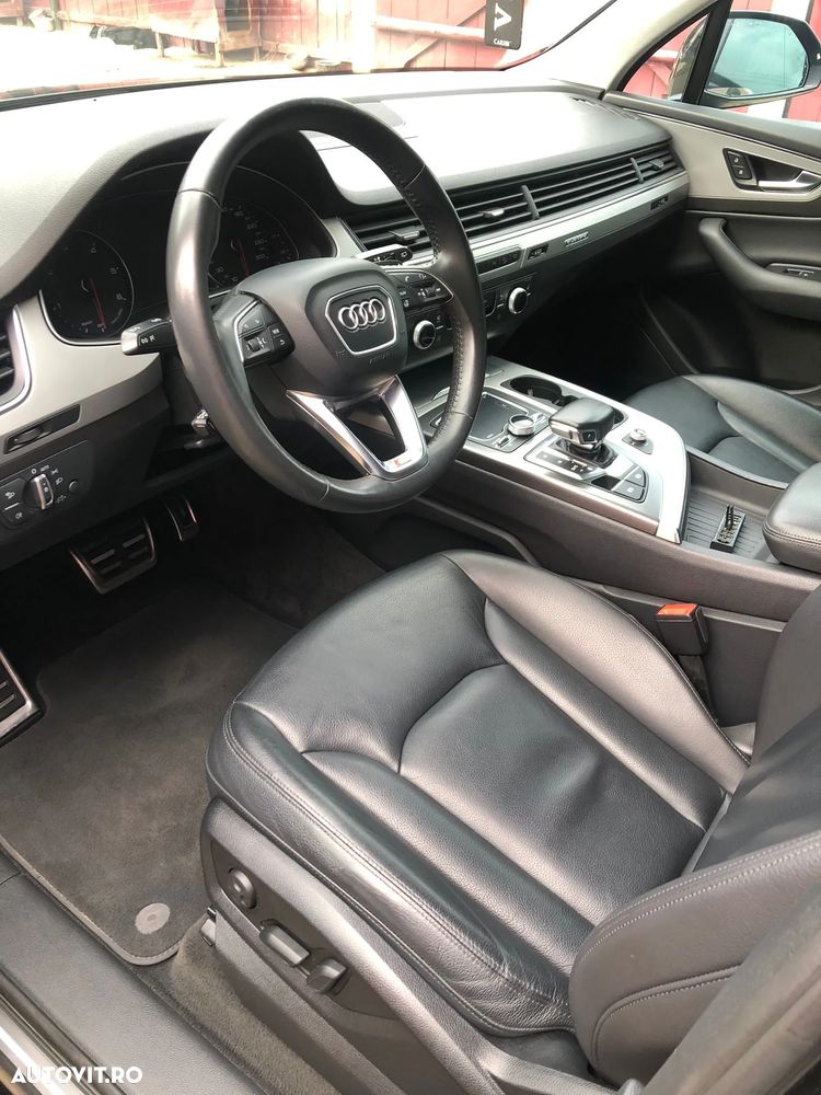 Audi Q7 3.0 ultra TDI Quattro Tiptronic - 16