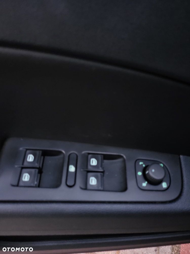 Skoda Superb 2.0 TDI Exclusive - 26